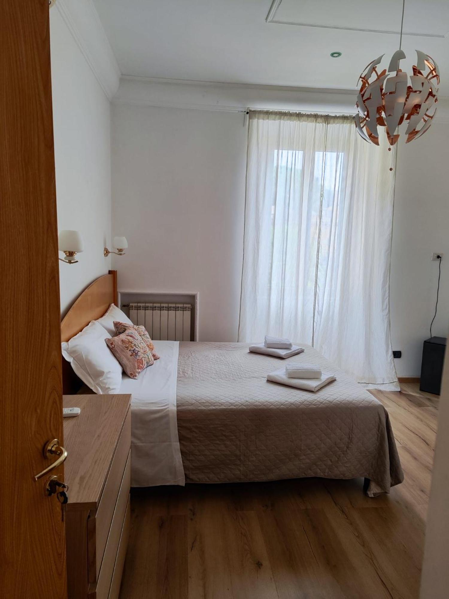 Guest House Rome Termini Station, Rome